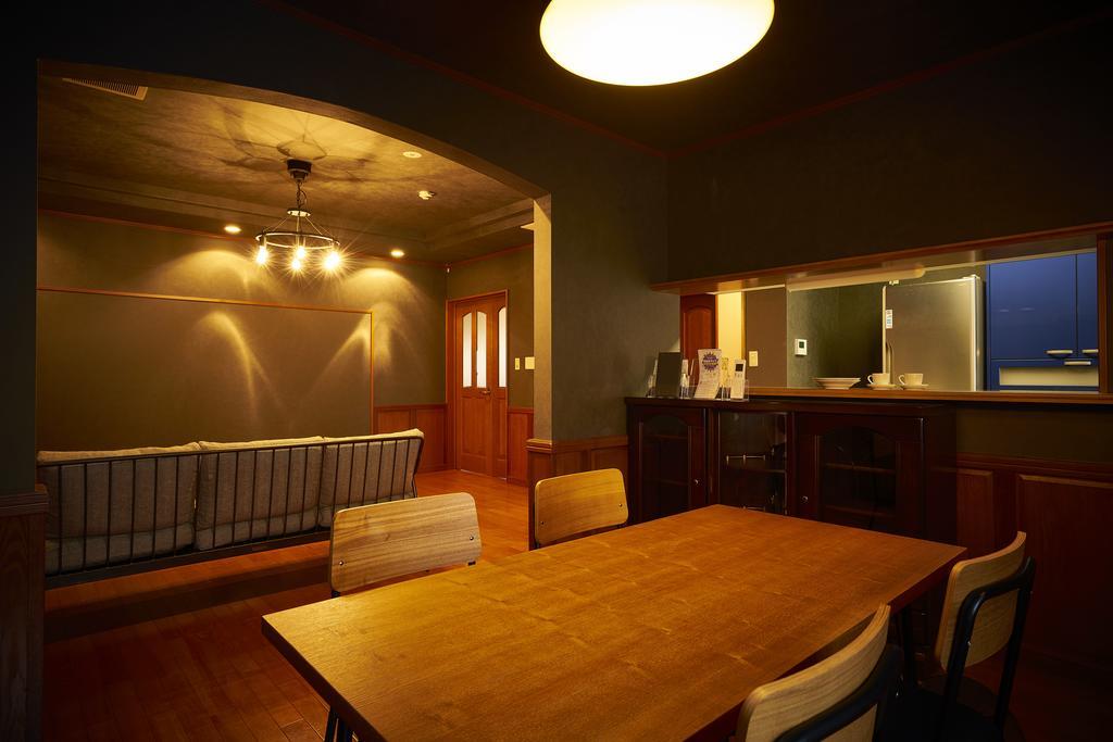 Guesthouse Nijo Fukuro-Tei Kyoto Exterior photo